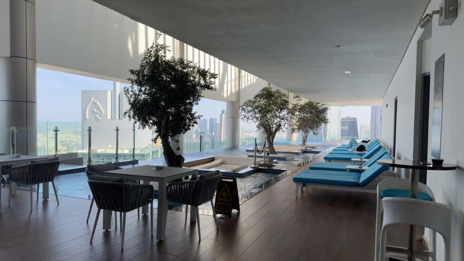 Burj Khalifa Views 2Br With Infinity Pool Downtown Apartment Dubai 0*,  United Arab Emirates
